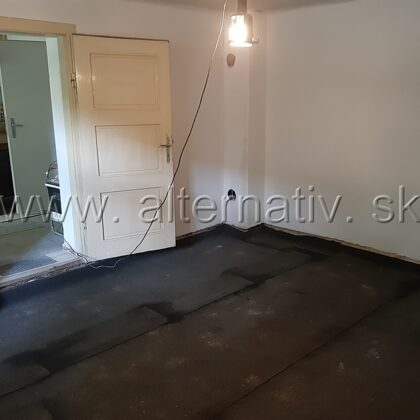 izolácia proti vode, starý dom