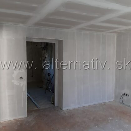 rekonštrukcia bytu Handlová