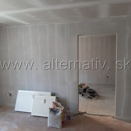 prípravá na novú omietku, v byte, Handlová