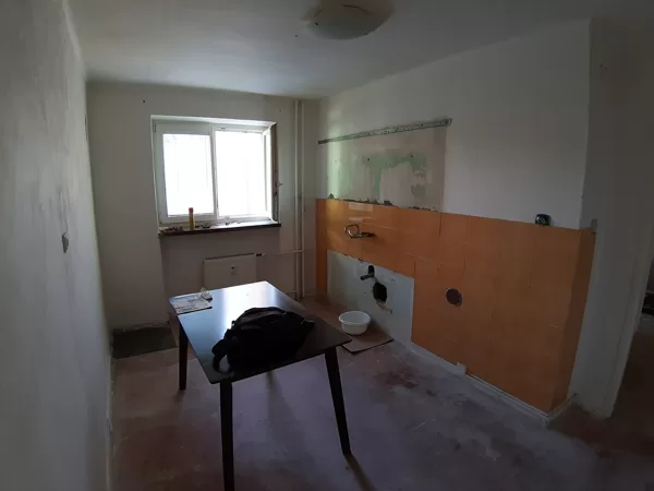 kuchyňa pred prerábkou